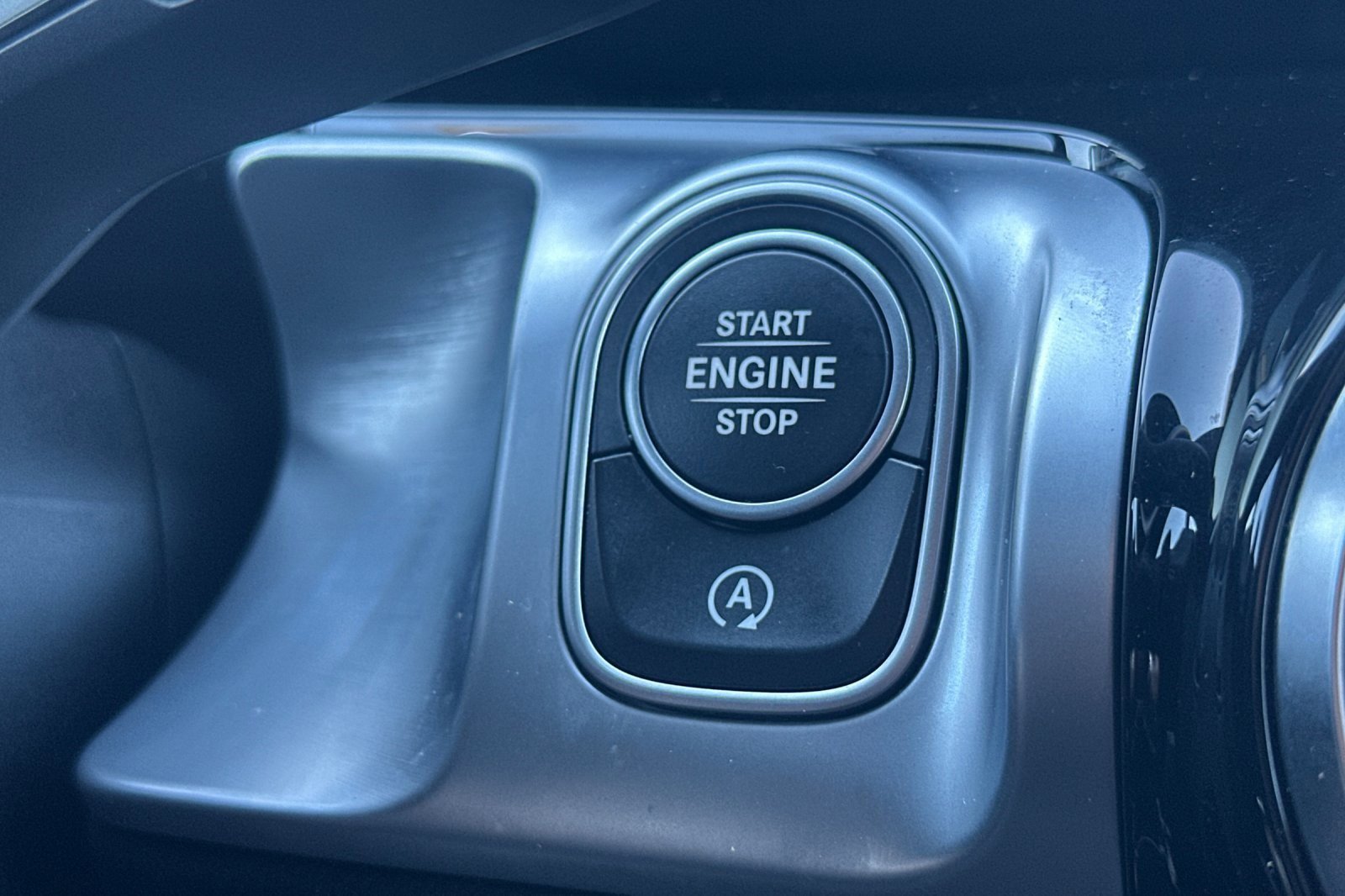 Used 2022 Mercedes-Benz GLB 250 4MATIC image 21