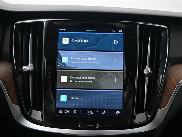 Used 2023 Volvo S60 B5 Plus w/ Climate Package image 12