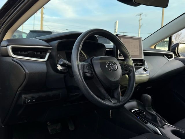 Used 2023 Toyota Corolla LE image 13