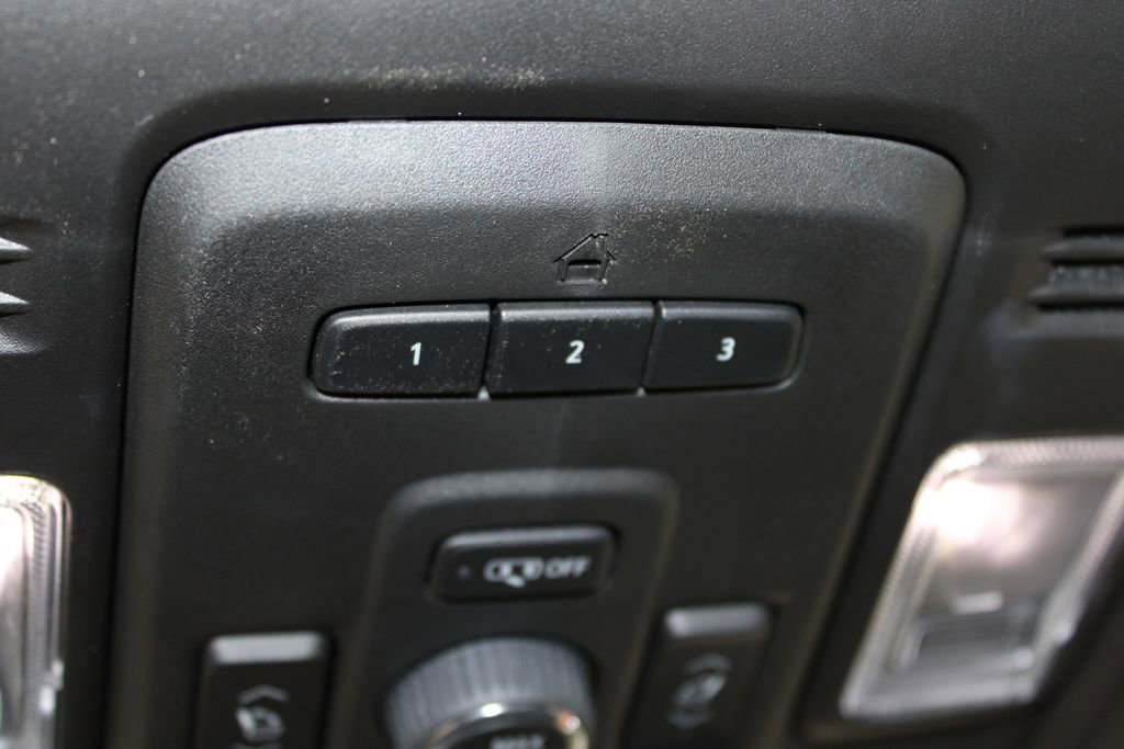 Used 2024 Chevrolet Tahoe Premier image 35