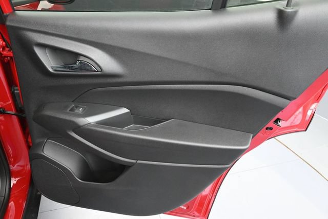 New 2026 Chevrolet Trax LT w/ Sunroof Package FWD image 26