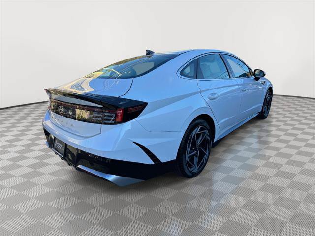 Certified 2026 Hyundai Sonata SEL FWD image 2