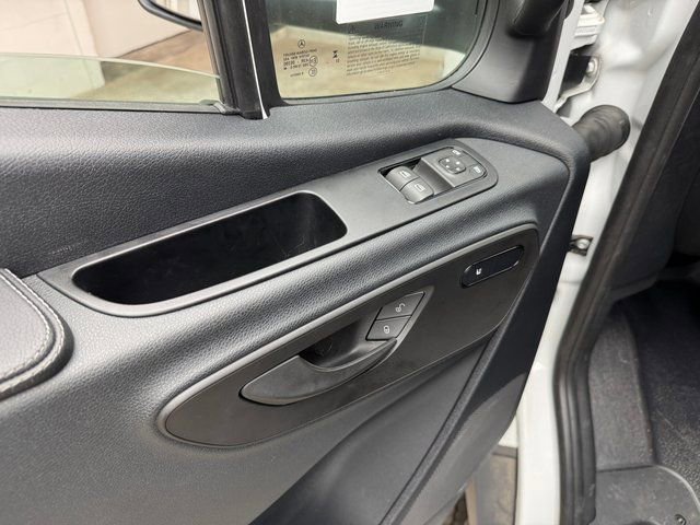 Used 2024 Mercedes-Benz Sprinter 4500 image 15