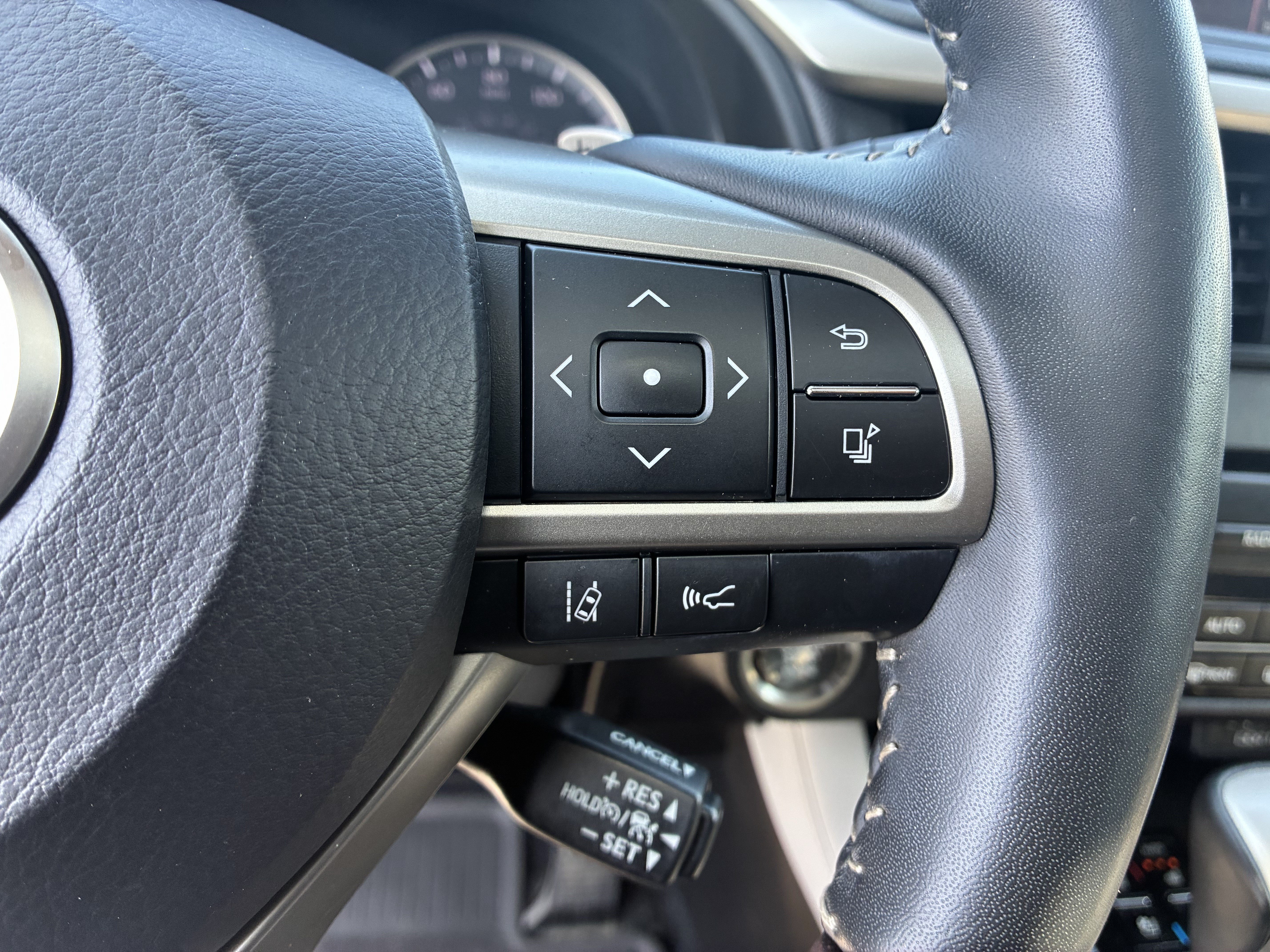 Used 2022 Lexus RX 350 FWD w/ Premium Package image 29