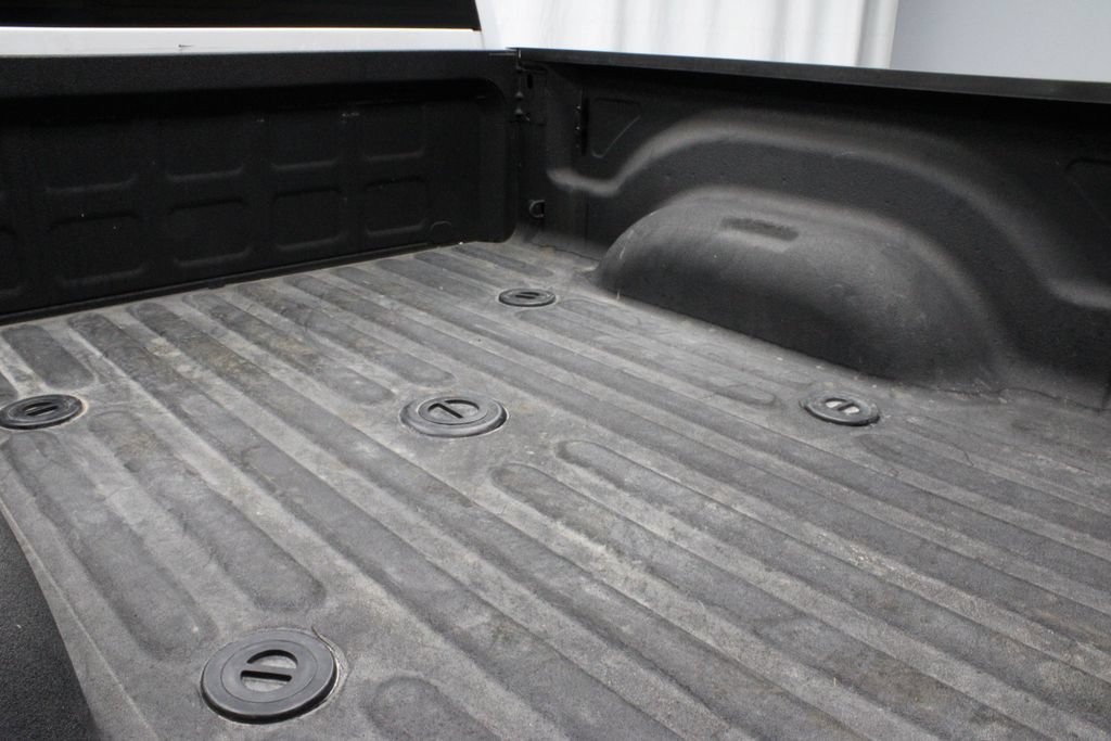Used 2022 RAM 3500 Laramie AWD/4WD image 13