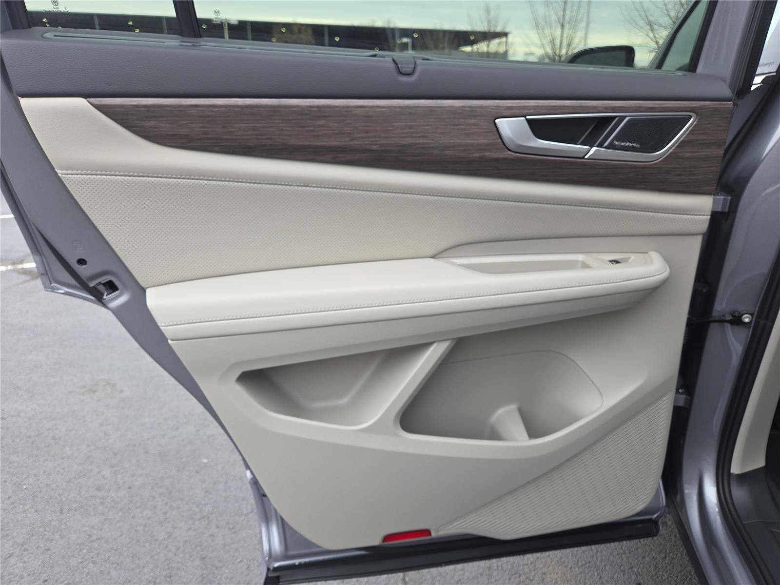 New 2026 Volkswagen Atlas SEL Premium R-Line image 24