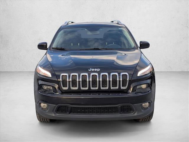 Used 2017 Jeep Cherokee Latitude w/ Cold Weather Group image 2