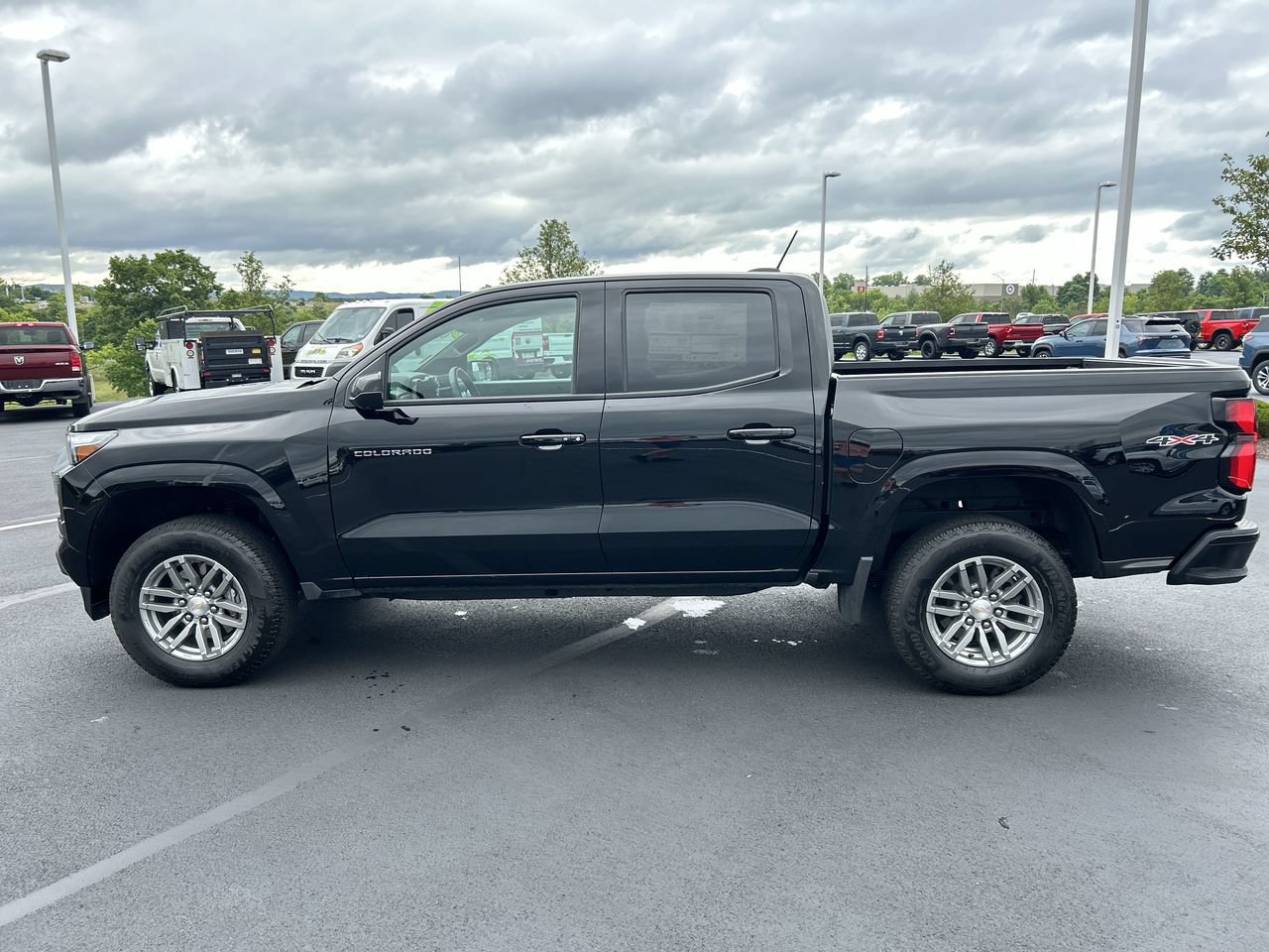 New 2026 Chevrolet Colorado LT w/ LT Convenience Package AWD/4WD video 4