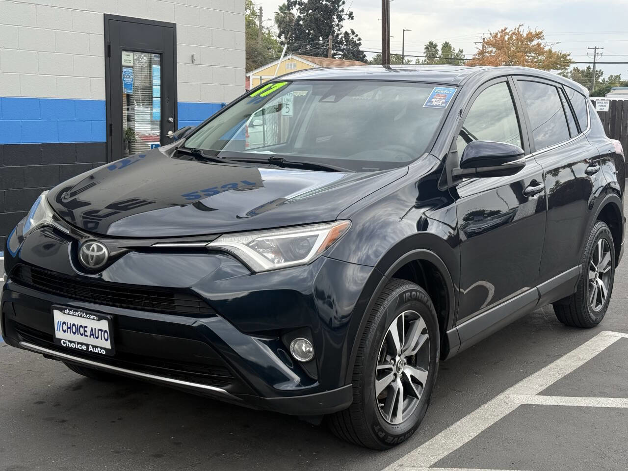 Used 2017 Toyota RAV4 XLE image 3