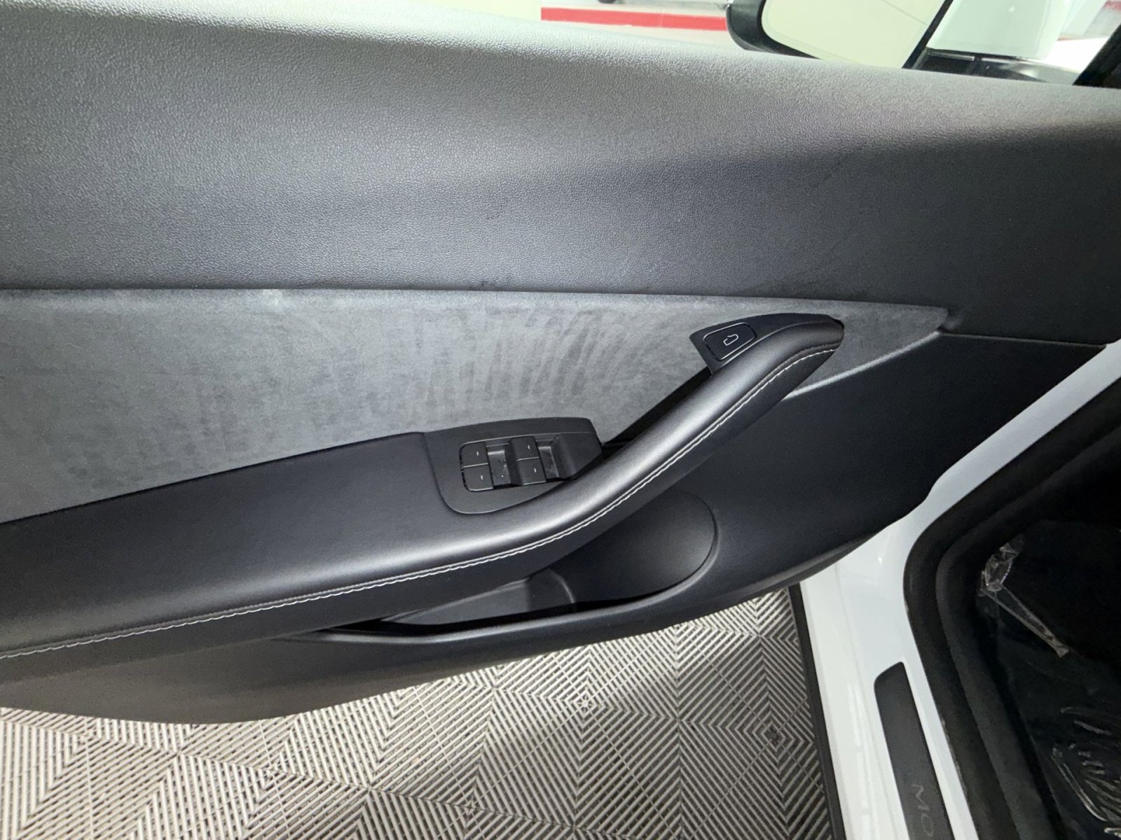 Used 2021 Tesla Model Y Performance image 15