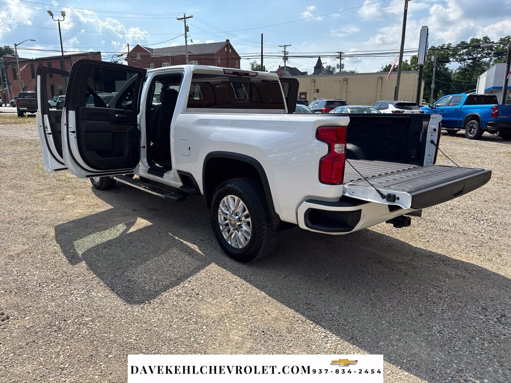 Used 2022 Chevrolet Silverado 2500 High Country w/ Z71 Off-Road Package AWD/4WD image 31