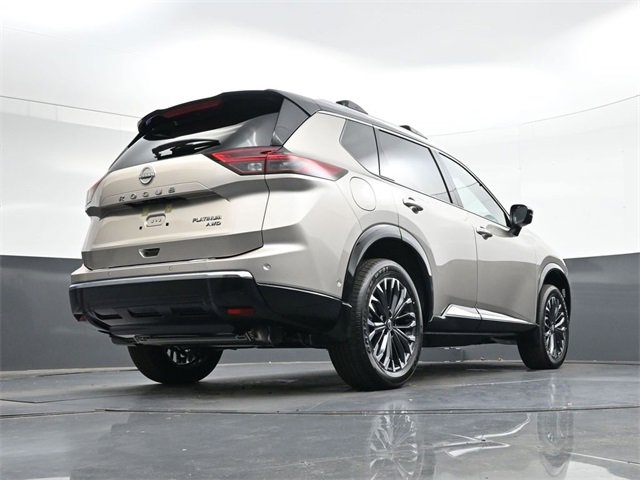 New 2026 Nissan Rogue Platinum image 33