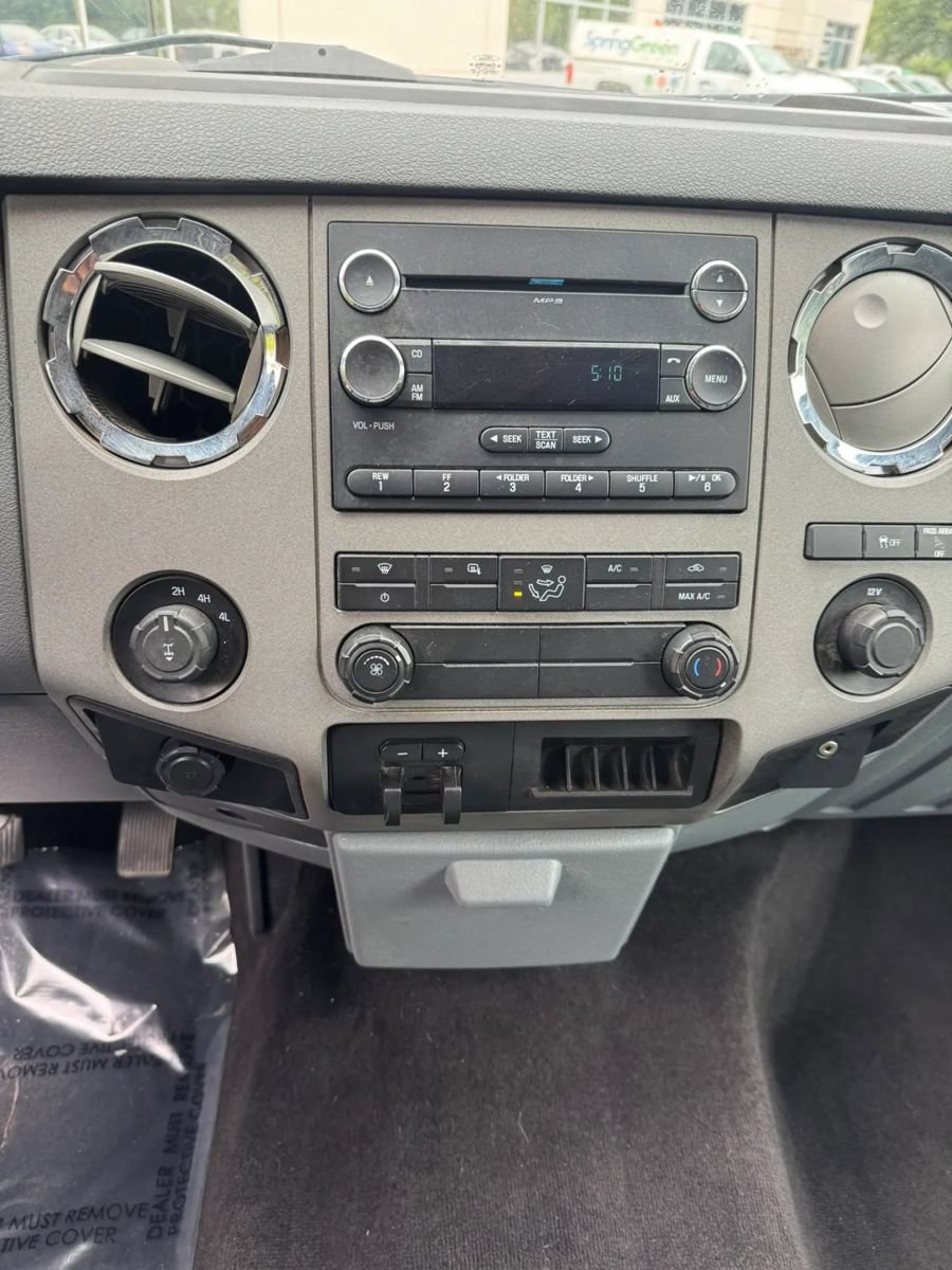 Used 2011 Ford F250 XLT w/ Chrome Pkg AWD/4WD image 25