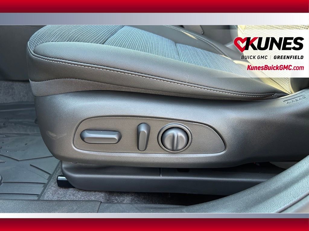 New 2026 Buick Envista Preferred w/ Convenience I Package image 19