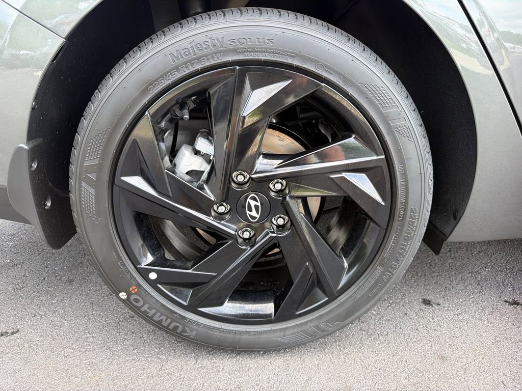 New 2026 Hyundai Elantra Sport FWD image 18