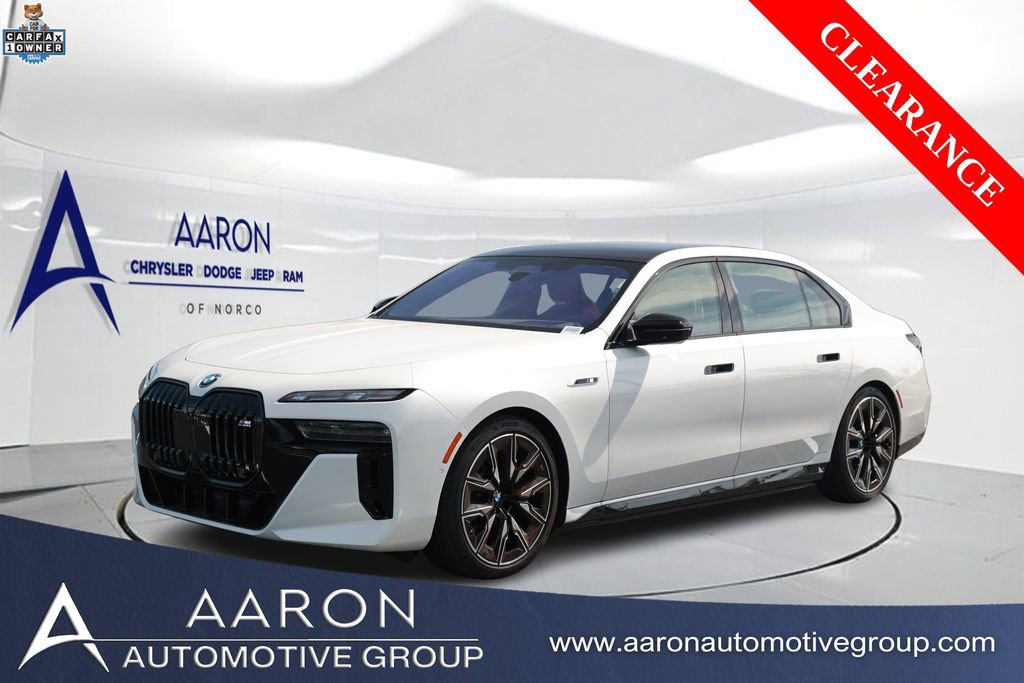Used 2025 BMW i7 M70 w/ Executive Package image 1