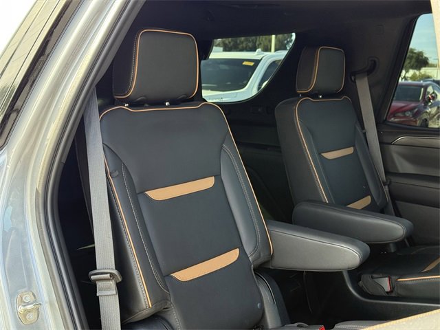 Used 2023 GMC Yukon AT4 image 33