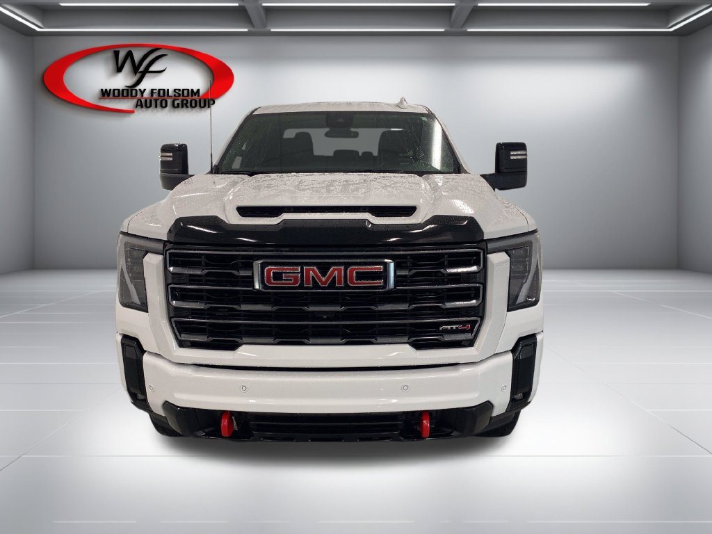 Used 2026 GMC Sierra 2500 AT4 AWD/4WD image 2