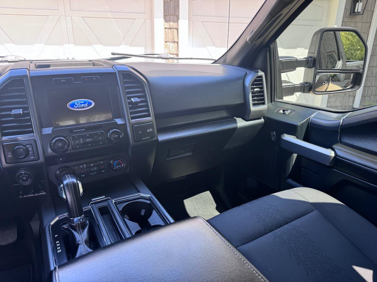 Used 2018 Ford F150 XLT w/ Equipment Group 302A Luxury AWD/4WD image 15