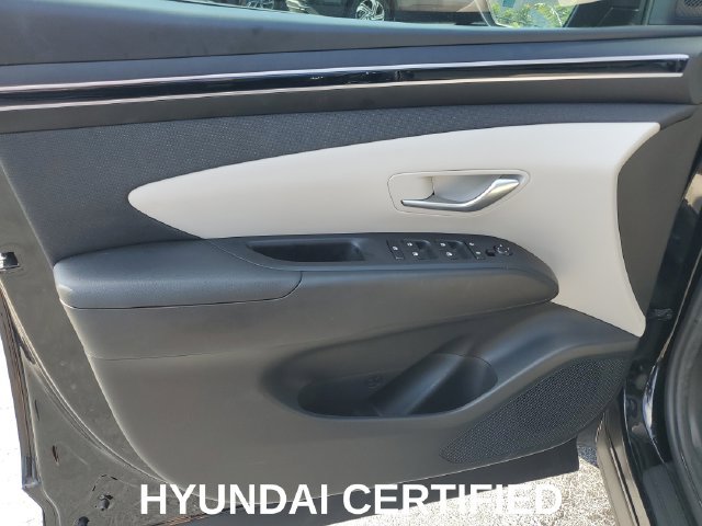 Certified 2024 Hyundai Tucson SEL w/ Convenience Package FWD image 17