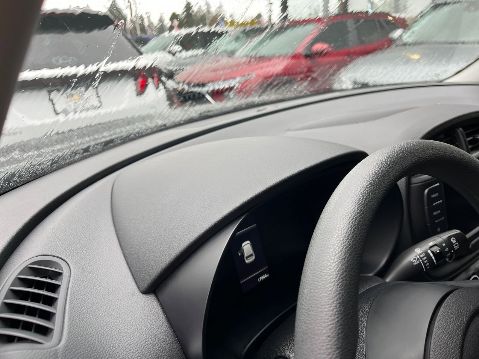 Used 2025 Kia Soul LX w/ LX Technology Package image 34