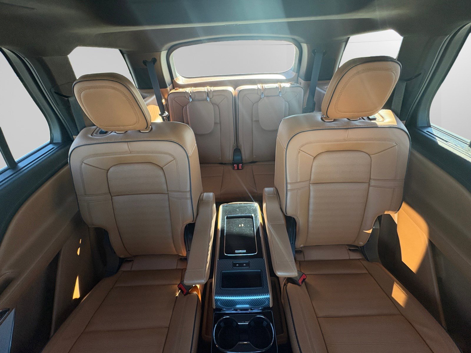 Certified 2024 Lincoln Aviator Black Label w/ Dynamic Handling Package image 13