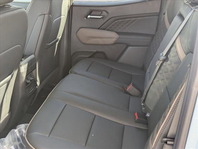 New 2026 GMC Canyon Denali image 17