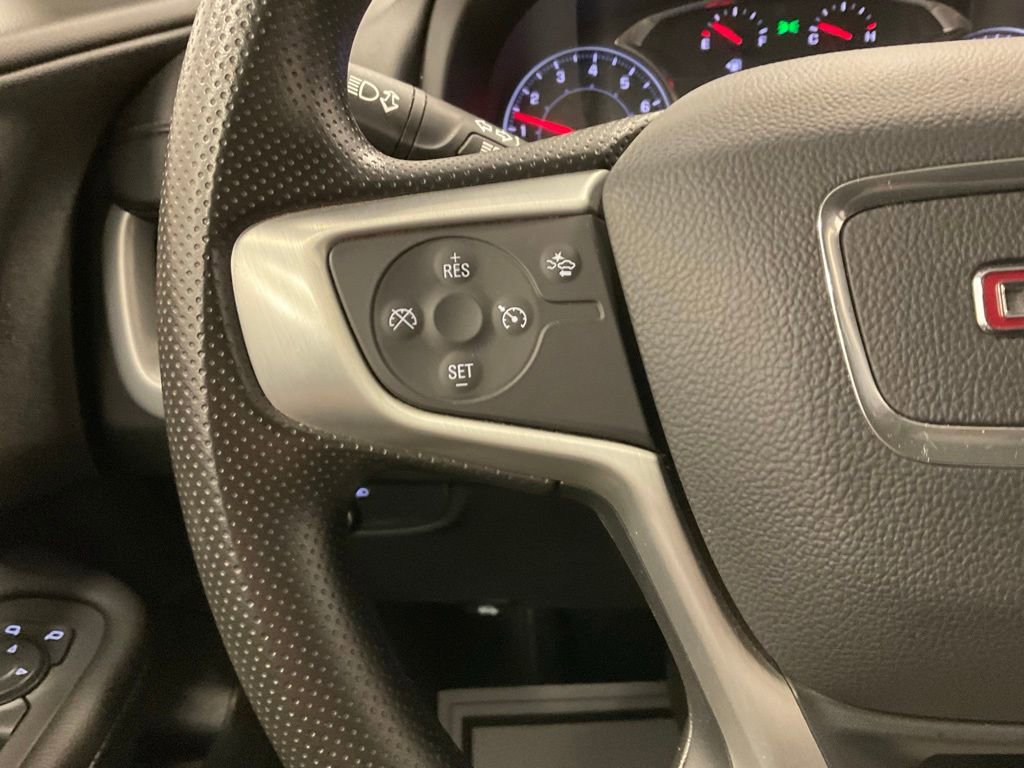 Used 2024 GMC Terrain SLE image 16