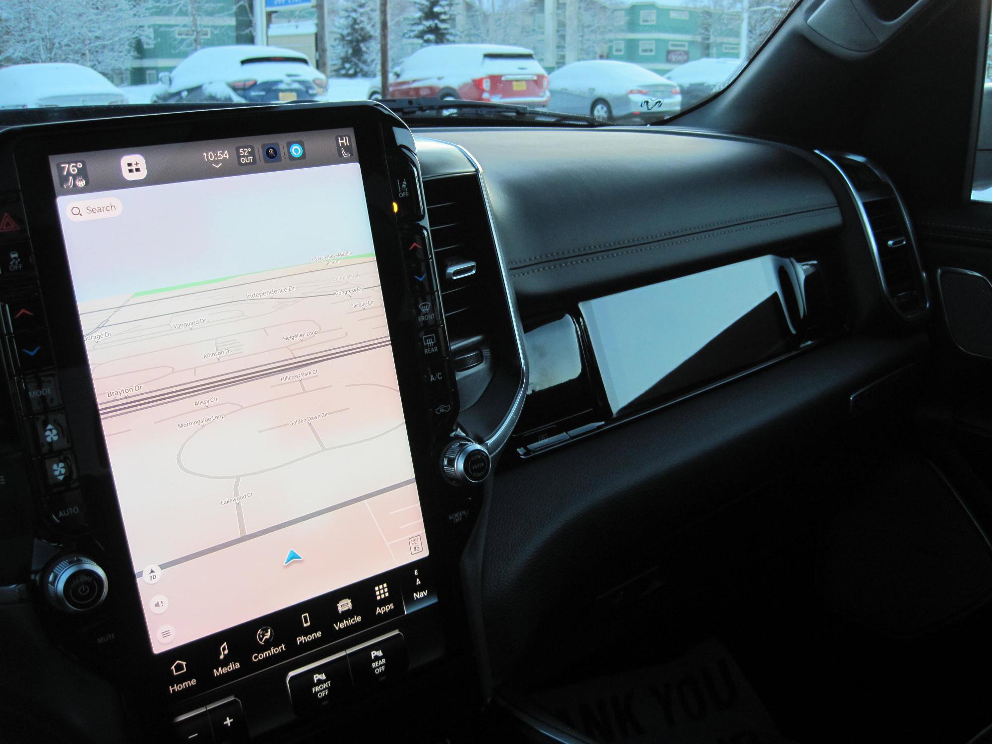 Used 2025 RAM 1500 Laramie w/ Night Edition image 15