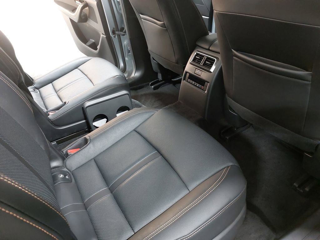 Used 2024 MAZDA CX-90 Plug-In Hybrid w/ Premium Pkg image 11