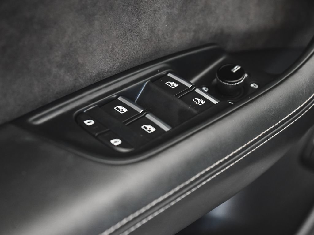 Used 2021 Audi SQ8 Prestige w/ Prestige Package AWD/4WD image 9