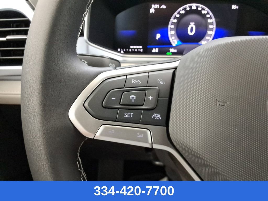 New 2025 Volkswagen Taos SE image 26