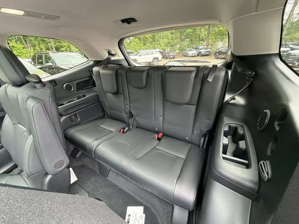 New 2026 Subaru Ascent Limited AWD/4WD image 14