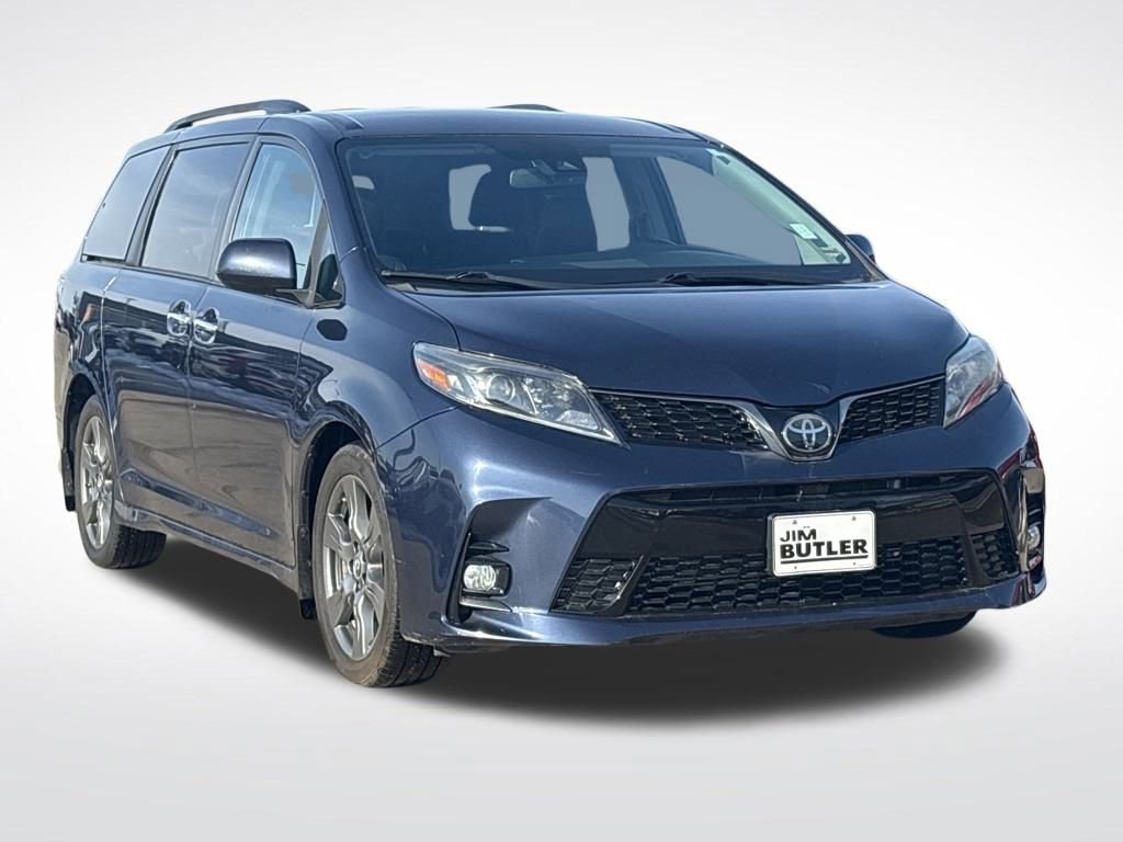 Used 2019 Toyota Sienna SE image 9