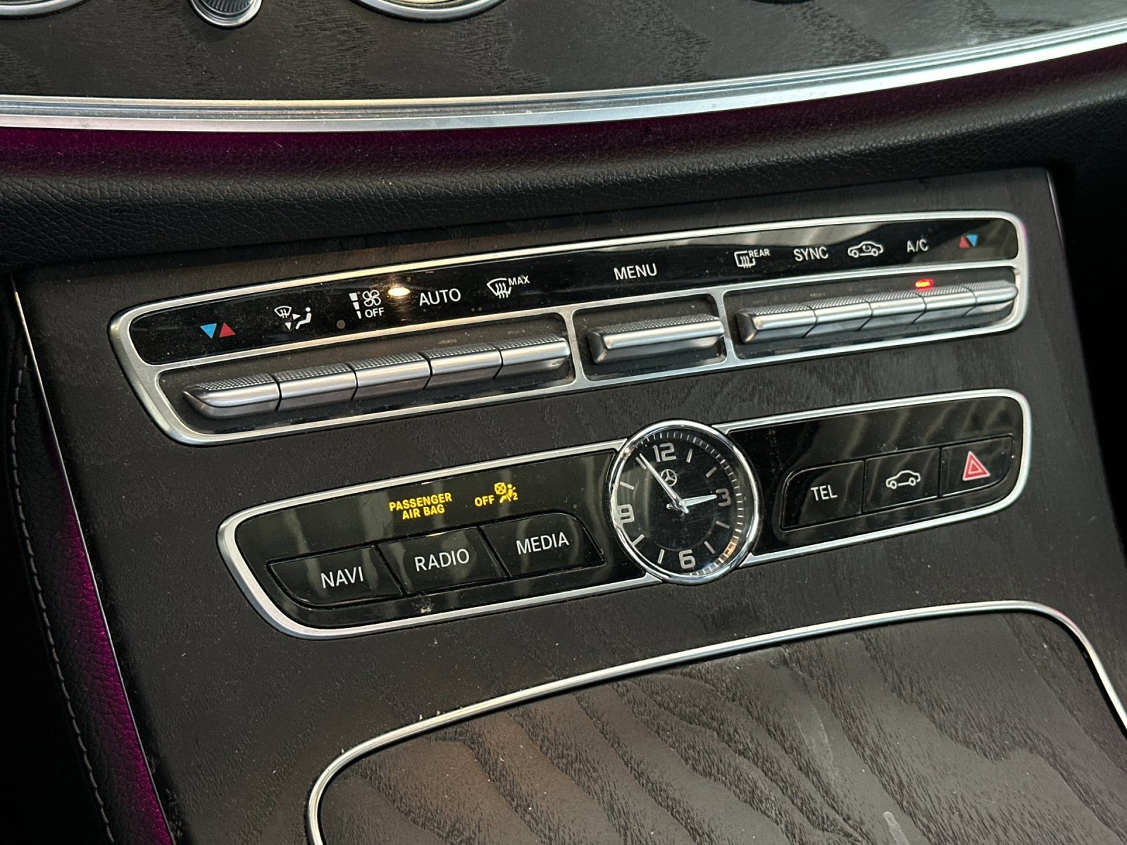 Used 2020 Mercedes-Benz E 350 Sedan image 19