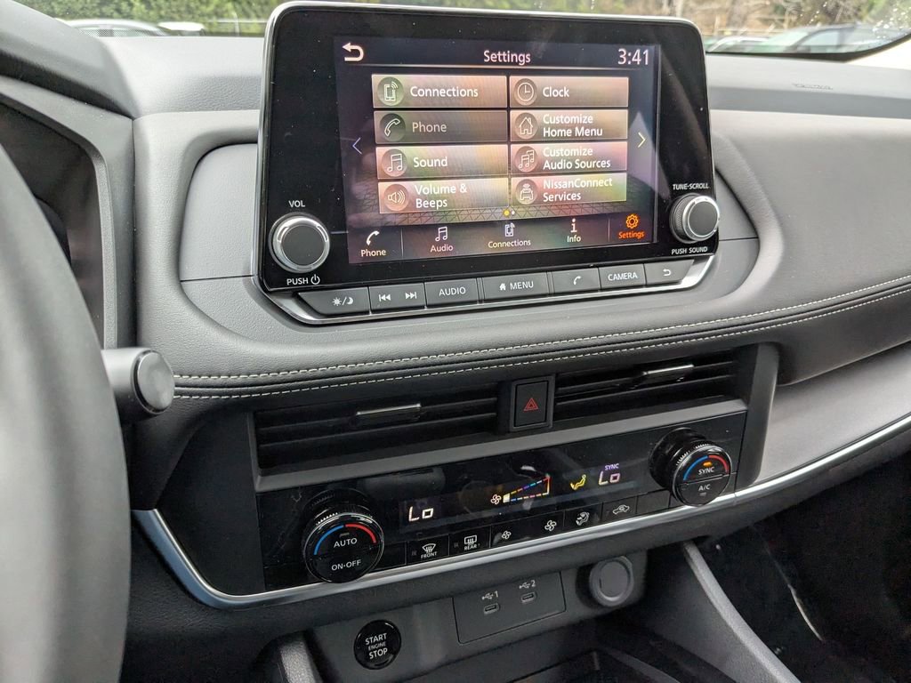 New 2026 Nissan Rogue SV FWD image 19