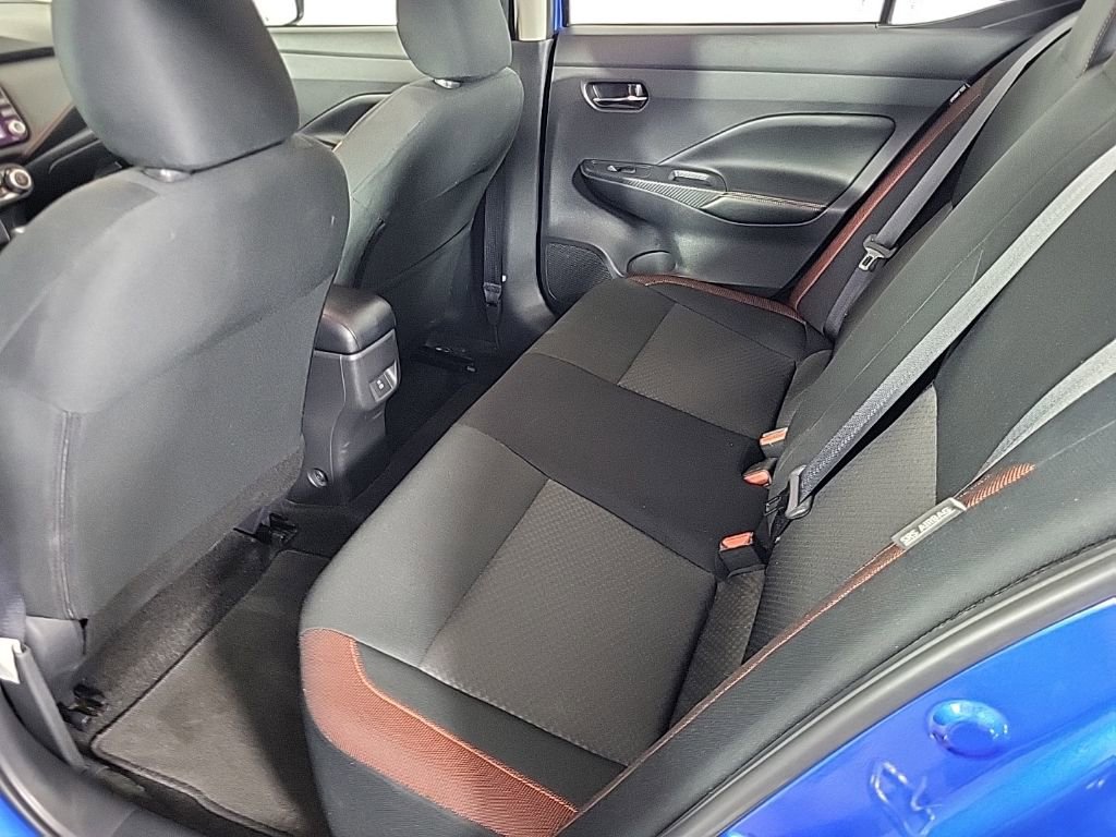Used 2024 Nissan Versa SR image 11