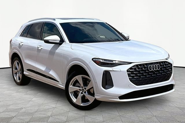Certified 2025 Audi Q5 Premium w/ Premium Plus AWD/4WD image 11