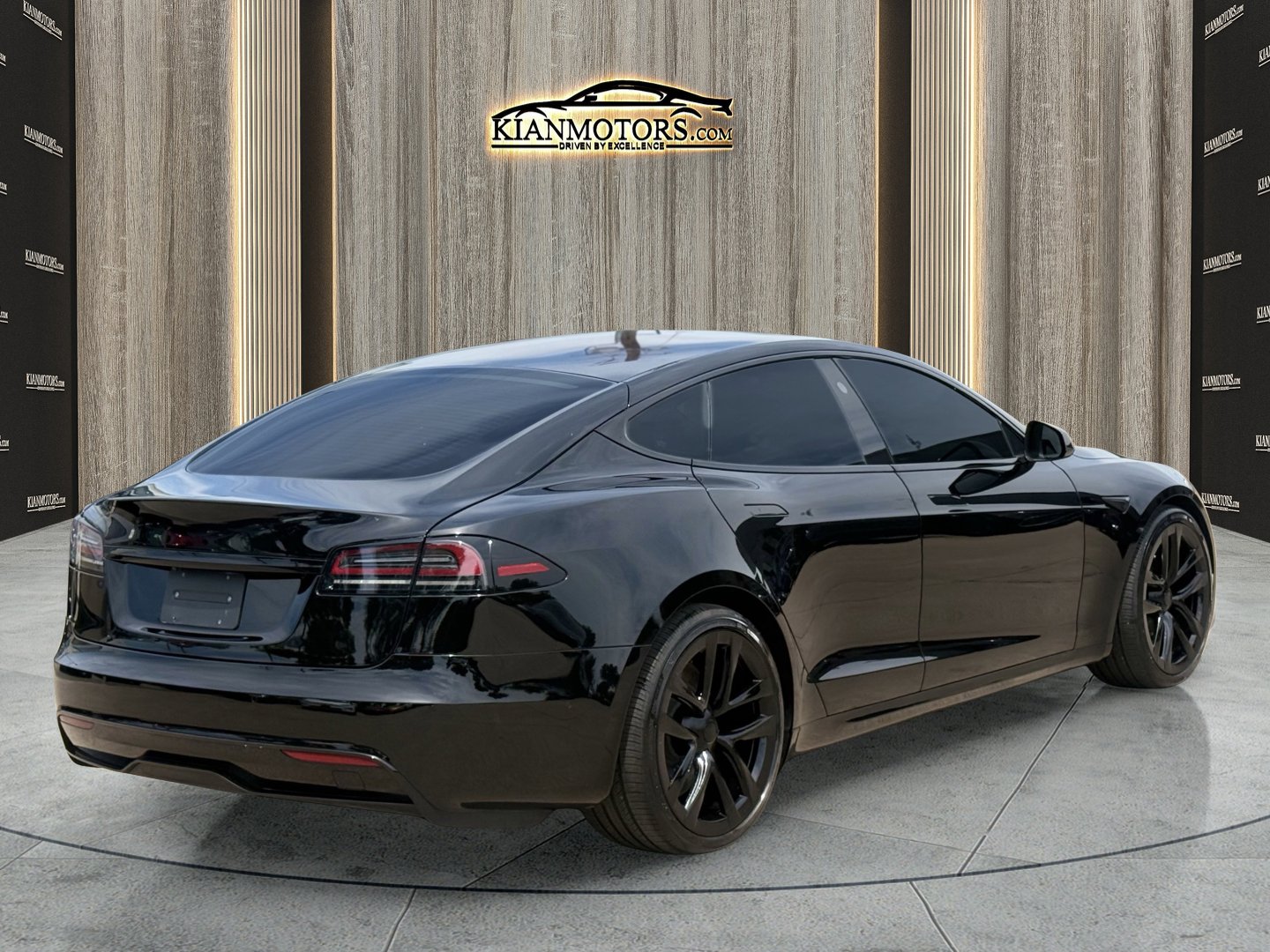 Used 2023 Tesla Model S Plaid AWD/4WD image 6