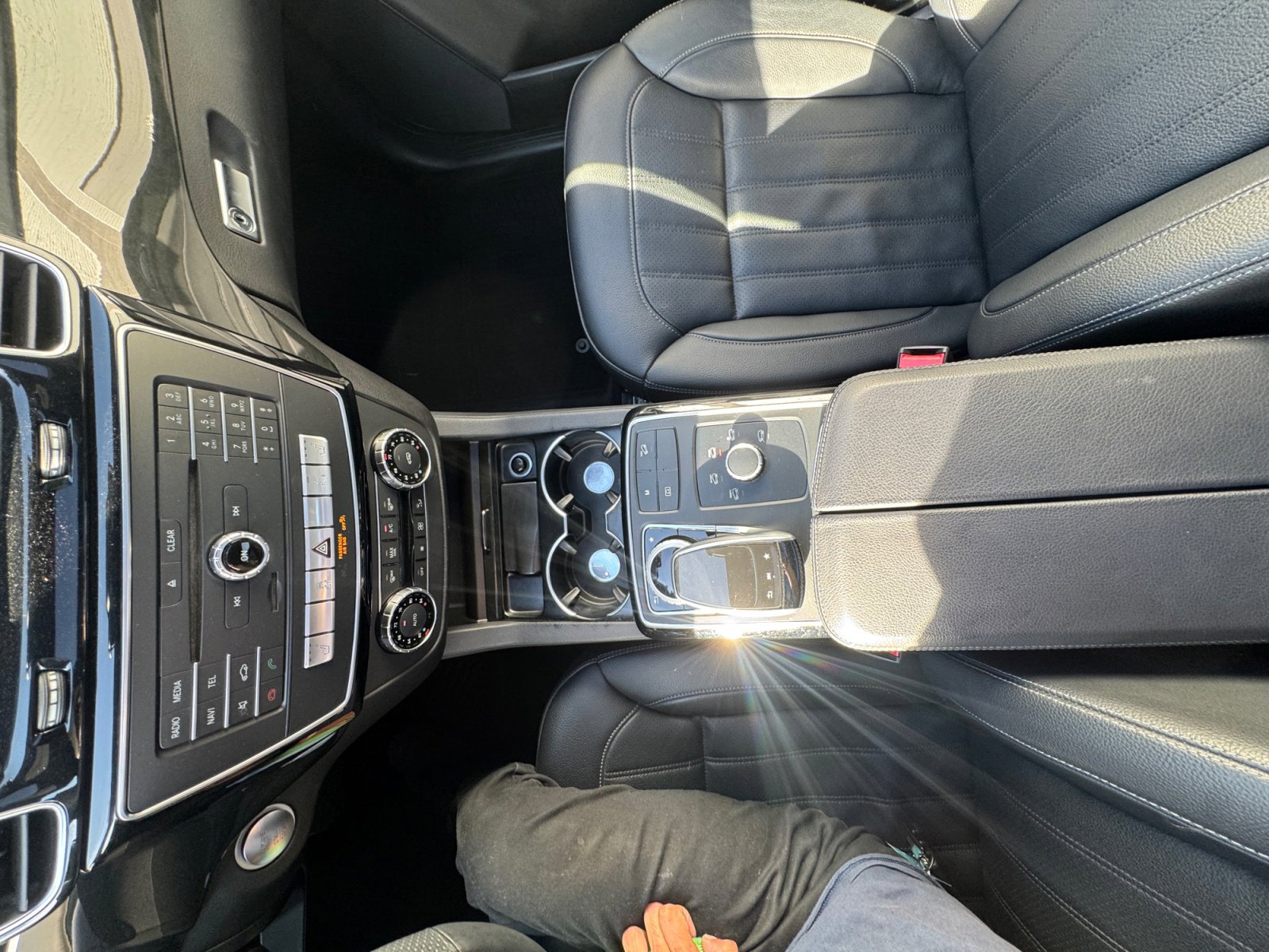 Used 2018 Mercedes-Benz GLE 350 4MATIC image 28