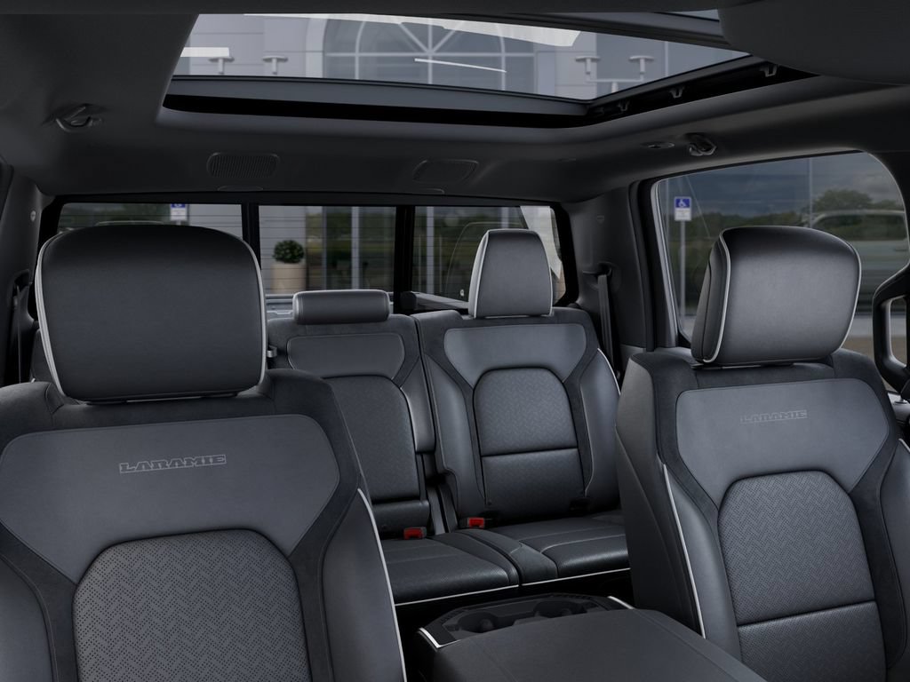 New 2025 RAM 1500 Laramie w/ Night Edition AWD/4WD image 27