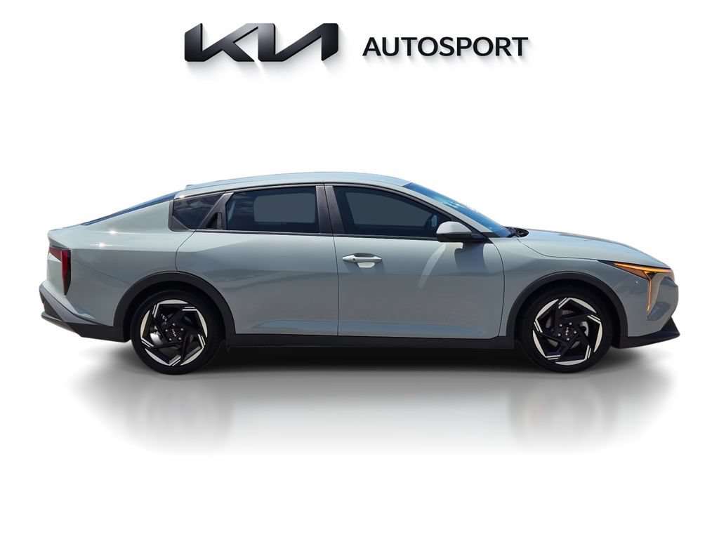 Certified 2025 Kia K4 GT-Line Turbo FWD image 7