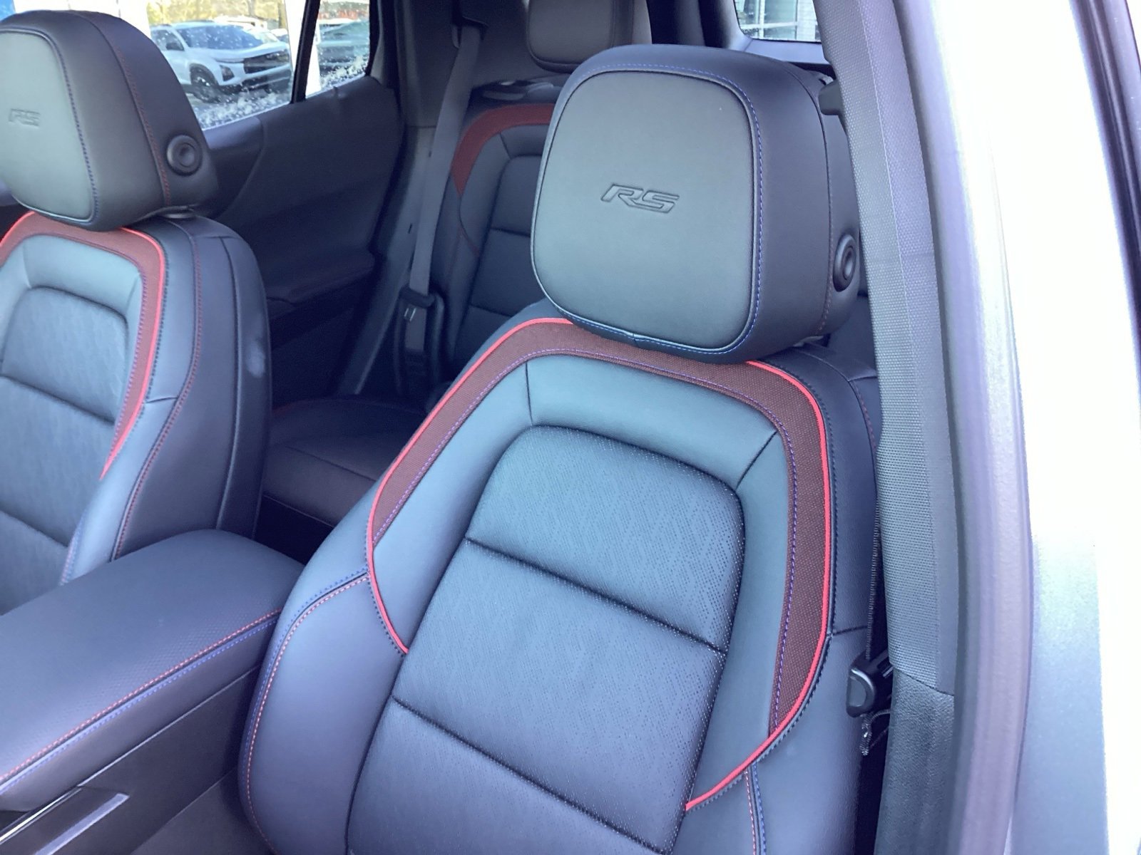 Used 2026 Chevrolet Equinox RS w/ Convenience Package III image 11