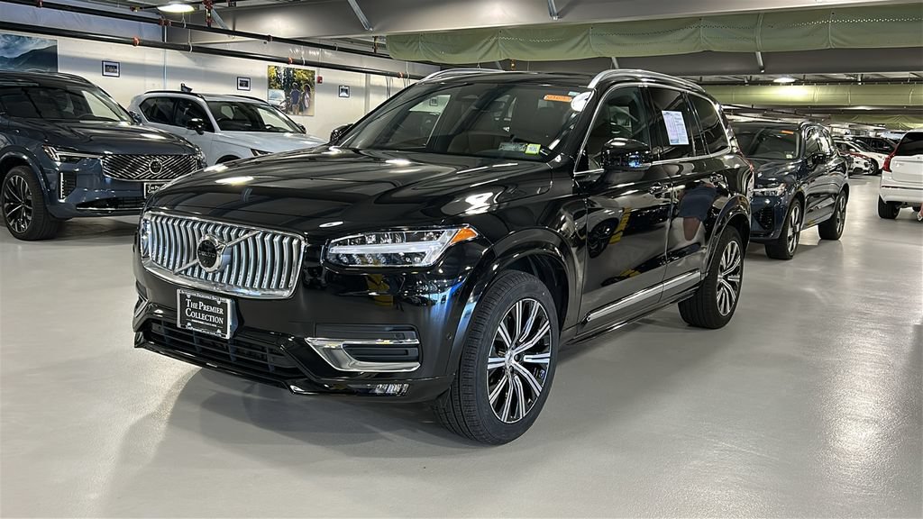 Certified 2023 Volvo XC90 B6 Plus w/ Protection Package Premier AWD/4WD image 3