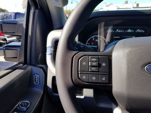 New 2026 Ford F550 4x4 Regular Cab Super Duty image 24
