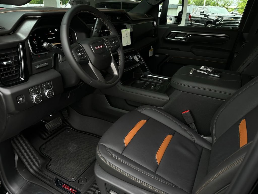 New 2026 GMC Sierra 2500 AT4 w/ AT4 Premium Plus Package AWD/4WD image 9