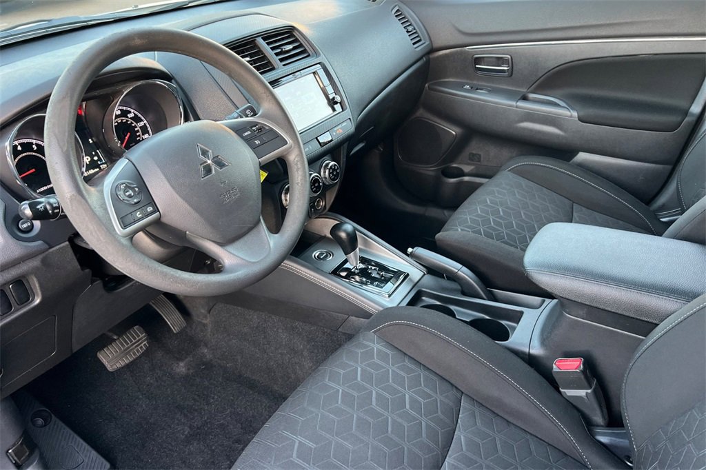 Used 2020 Mitsubishi Outlander Sport ES image 12