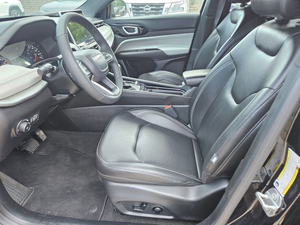 Used 2025 Jeep Compass Limited AWD/4WD image 11