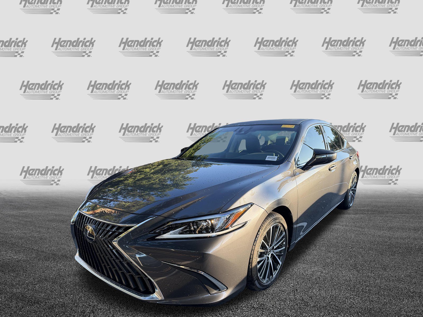 Certified 2025 Lexus ES 350 w/ Premium Package FWD image 5