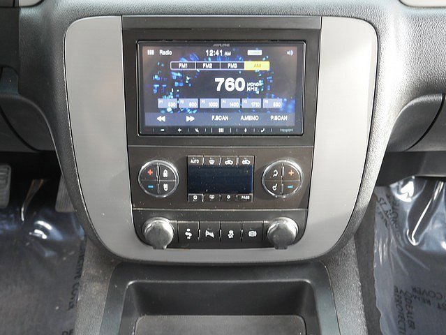 Used 2014 Chevrolet Silverado 2500 LTZ w/ LTZ Plus Package image 20